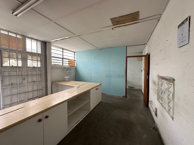 To Let commercial Property for Rent in Retreat Industrial Western Cape